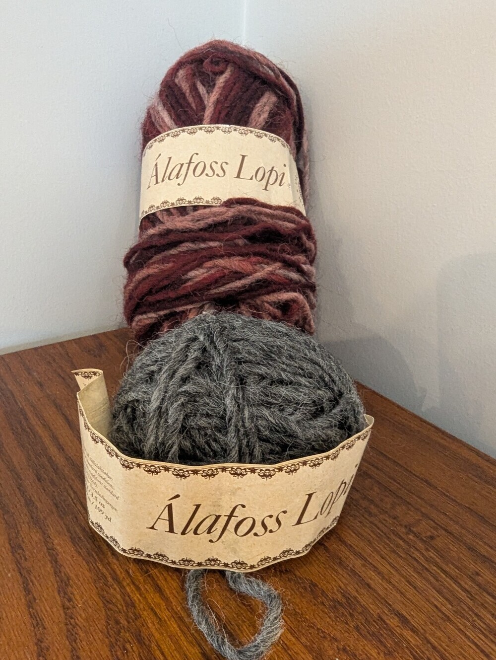 Lopi Álafosslopi Yarn by Istex, 100% Icelandic Wool, Color #9981 & 0058 (143g)